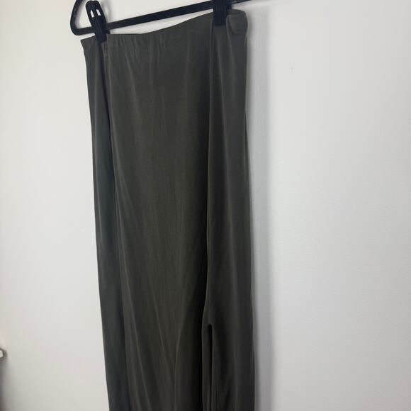 Tahari Womens Pull-On Slinky Jersey Business Office Olive Green Midi Skirt Small - Picture 4 of 13